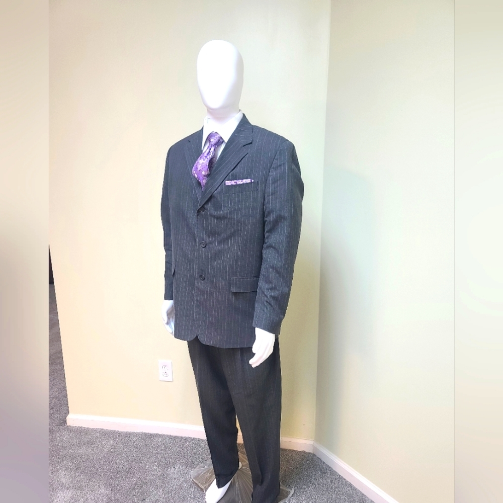 Claudio Morelli I 2 Piece Charcoal-Grey Pin Striped Suit Grey Pin Striped